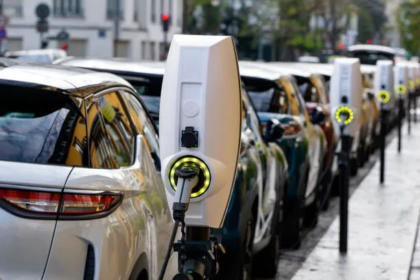 How to Establish a Commercial EV Charging Station Business